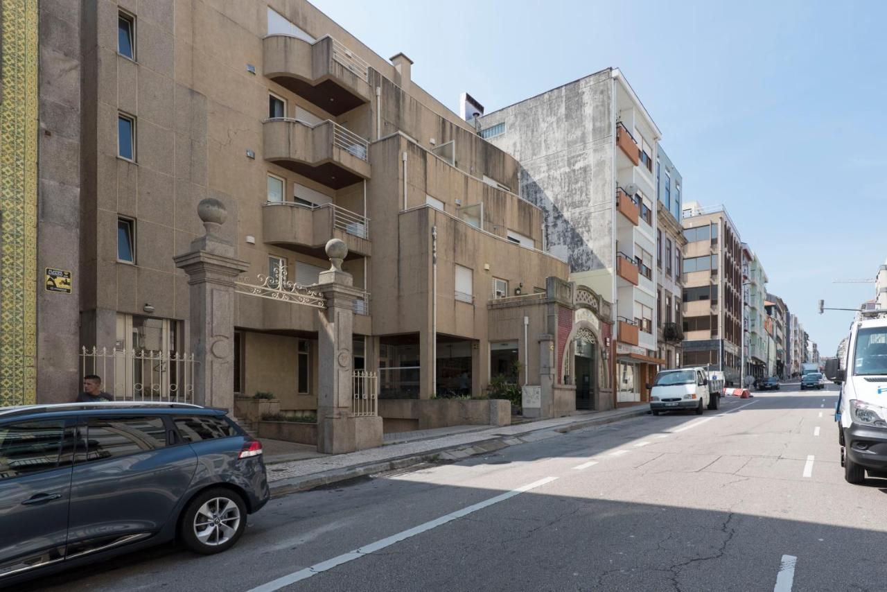 דירות פורטו Rua De Camoes מראה חיצוני תמונה